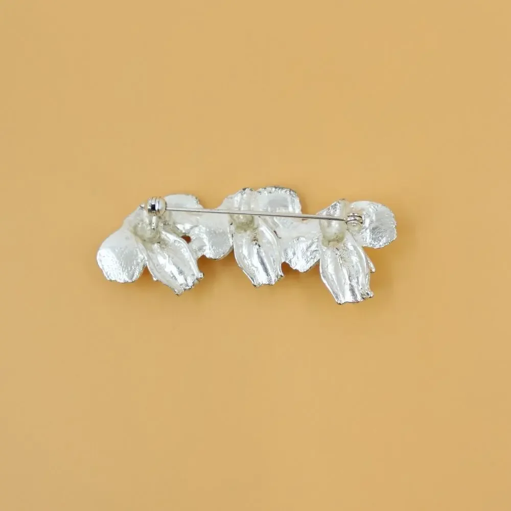 Elephant‎ Brooch Silver-Tone Rhinestone Eye Novelty Pin